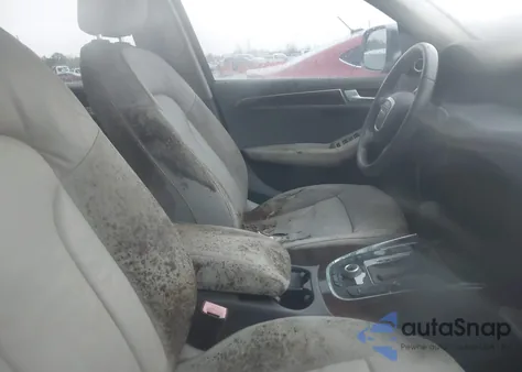 2010 Audi Q5 3.2 Premium из США, поврежденный, VIN WA1VKAFP5AA017442